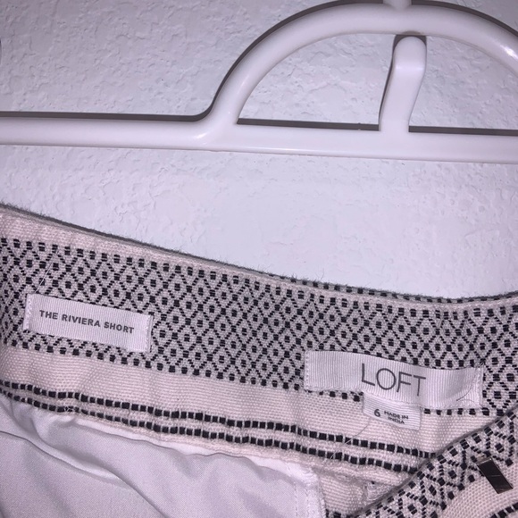 LOFT Woven Stripe Riviera Shorts - Picture 8 of 9